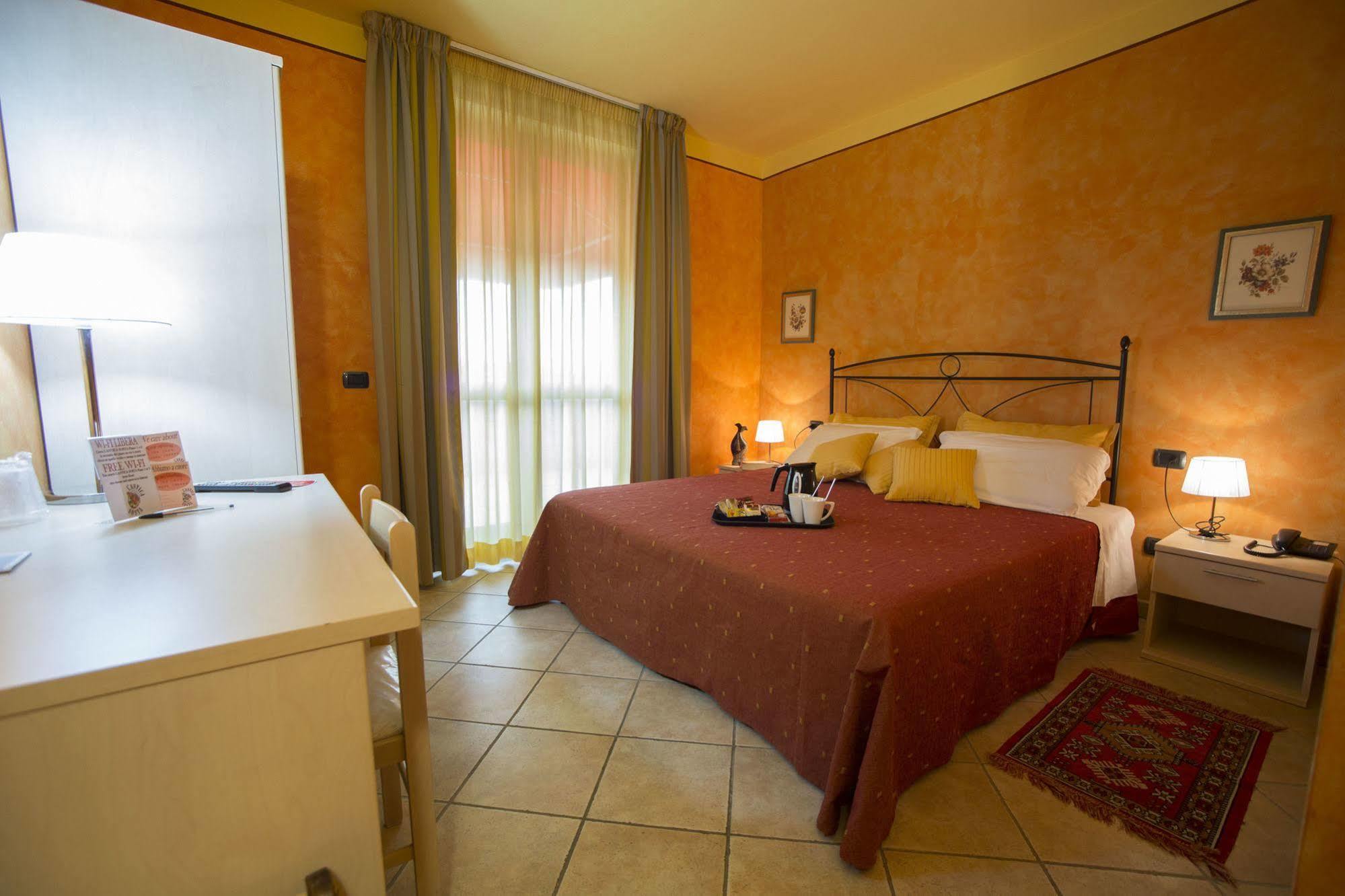 L'Antica Sosta Hotel Castelfiorentino Exterior photo